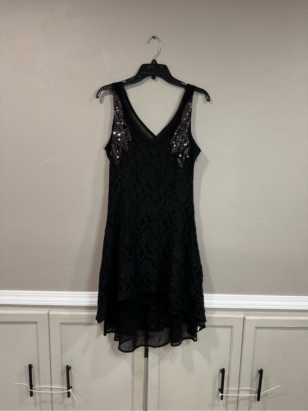Miss Me Black Lace Sleeveless V-Neck Dress with Sequin Accents - Picture 3 of 6